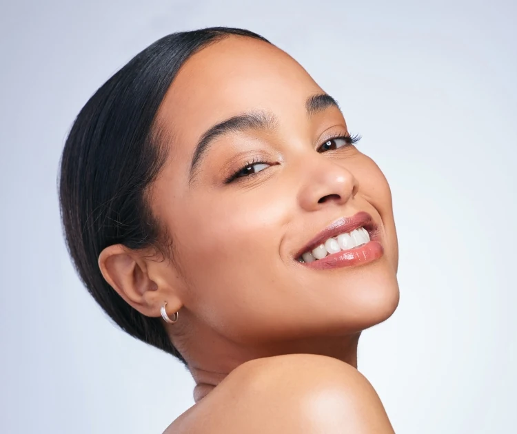 happy woman smiling with glowing skin after CO2Lift