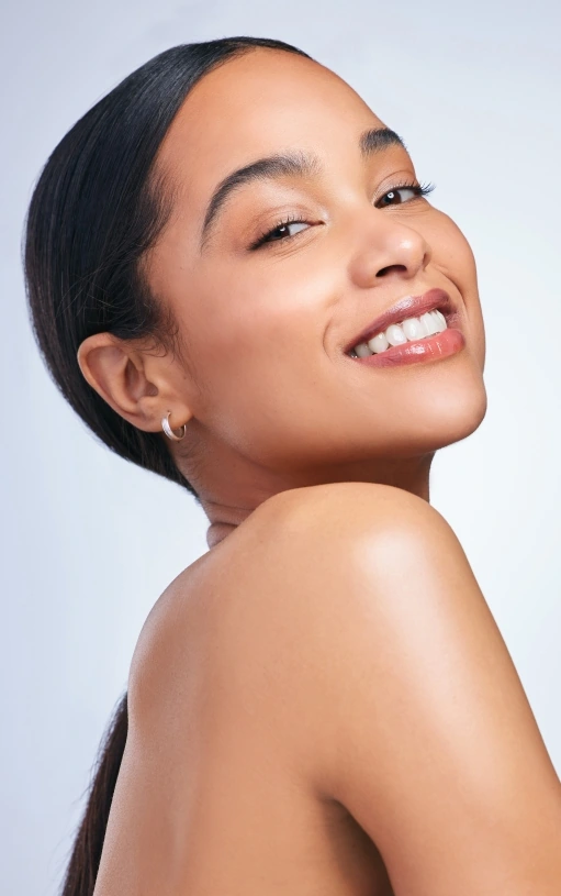 happy woman smiling with glowing skin after CO2Lift